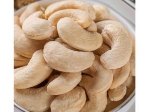 Cashew nuts WW320-Vietnam Raw Cashews